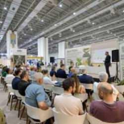 İzmir lezzet ve teknolojiyi buluşturan iki fuara ev sahipliği yapıyor