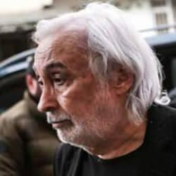 M&uuml;jdat Gezen&rsquo;den cahilane &lsquo;k&ouml;pek&rsquo; yorumu! 'Attı' ama tutmadı