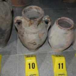 Roma ve Osmanlı d&ouml;nemine ait 26 k&uuml;p ele ge&ccedil;irildi