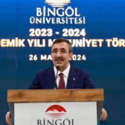 Türkiye’de eğitim devrimi: Üniversite ve öğrenci sayıları rekor seviyede!