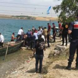 Serinlemek i&ccedil;in girdiği baraj g&ouml;l&uuml;nde boğuldu