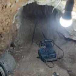 Define aramak i&ccedil;in metrelerce kazı yaptılar! Su&ccedil;&uuml;st&uuml; yakalandılar!