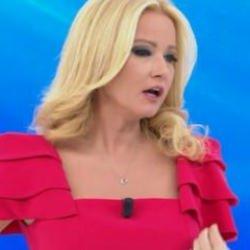 M&uuml;ge Anlı &ouml;fkeden deliye d&ouml;nd&uuml;: Sen buraya nasıl geldin ahlaksız!