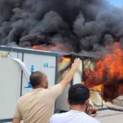 Osmaniye'de depremzedelerin yaşadığı konteyner kentte yangın paniği