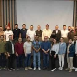 ‘Uygulamalı Dış Ticaret Eğitimi’nde sertifika heyecanı
