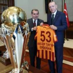 Başkan Erdoğan, şampiyon Galatasaray'ı ağırladı! Dikkat çeken kareler