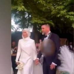 Gamze &Ouml;z&ccedil;elik &uuml;nl&uuml; isim ile d&uuml;nya evine girdi!