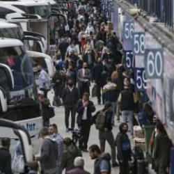 İstanbul'da bayram öncesi otobüs biletleri tükendi, ek seferler konuldu