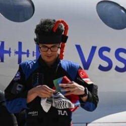 Türkiye'nin ikinci astronotu Atasever, Filistin'i göklere taşıdı