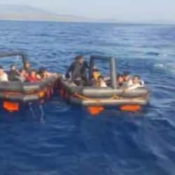 T&uuml;rk kara sularına geri itilen 70 d&uuml;zensiz g&ouml;&ccedil;men kurtarıldı
