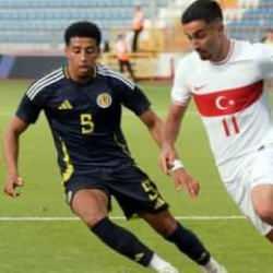 Ümit Milliller, İskoçya engelini 2 golle aştı