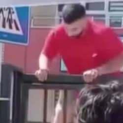 YKS sınavını yetişemedi okul'un kapısından atlayıp sınav yerinden ayrıldı