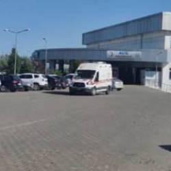 3 yaşındaki &ccedil;ocuk havuza d&uuml;şt&uuml;!