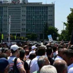 İETT'ye bağlı özel halk otobüsü sahiplerinden protesto!