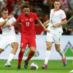 İrfan Can Kahveci'den olay yorum: Bizi güldürüyor