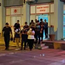 Sahte sağlık raporları d&uuml;zenleyen &ccedil;eteye operasyon