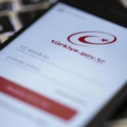 "Akrabalarınızı e-Devlet &uuml;zerinden akrabalıktan &ccedil;ıkarabilirsiniz" iddiasına yalanlama