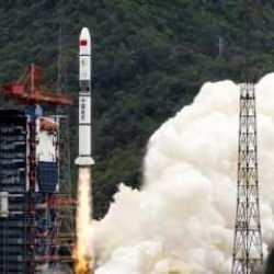 Çin, Fransa ortaklığında geliştirdiği astronomi uydusunu fırlattı!