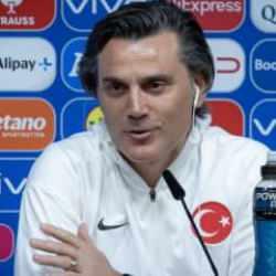 Milli maç ertelenecek mi? Montella'dan açıklama