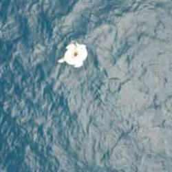 Salda G&ouml;l&uuml;'n&uuml;n ortasında can pazarı: 9 yaşındaki kızı &ouml;l&uuml;m&uuml;n kıyısından kurtardı