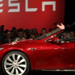 Tesla sadece bu yıl çalışanlardan yüzde 25'ini işten kovdu!