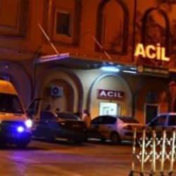 Yılanı vurmak isterken t&uuml;fekten &ccedil;ıkan sa&ccedil;malarla 4 &ccedil;ocuğu yaraladı