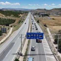 Yola &ccedil;ıkacaklar dikkat: Kilit kavşakta EDS'ler aktif edildi