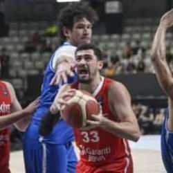 12 Dev Adam hazırlık maçında galip