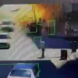 Bakan Yerlikaya İzmir'deki patlama anına ilişkin g&ouml;r&uuml;nt&uuml;leri paylaştı