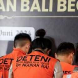 Endonezya'da 103 yabancı uyruklu, "siber suç" şüphesiyle gözaltına alındı