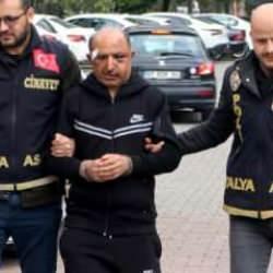 Eşini uykusunda &ouml;ld&uuml;rm&uuml;şt&uuml;: Ağırlaştırılmış &ouml;m&uuml;r boyu hapis talebi