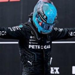 Formula 1 Avusturya Prix'sinde kazanan George Russell