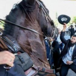 İsrail yine karıştı! Zorla askere alınmak istenen Ortodoks Yahudiler polisle çatıştı