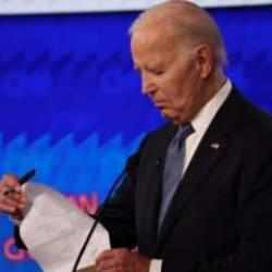 New York Times'tan Biden'a seçim çağrısı 