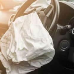 Volkswagen'de hava yastığı problemi: 271 binden fazla araç geri çağırıldı