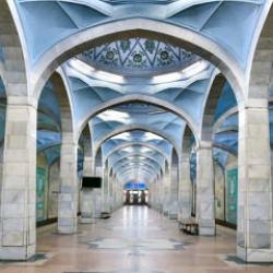 Yer altı sanat m&uuml;zesini andıran Taşkent Metrosu