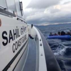 Fethiye açıklarında biri çocuk 25 düzensiz göçmen yakalandı