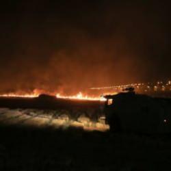 Diyarbakır'da çıkan anız yangını kontrol altına alındı