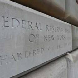 Fed, faiz indirimi için daha fazla veri bekliyor