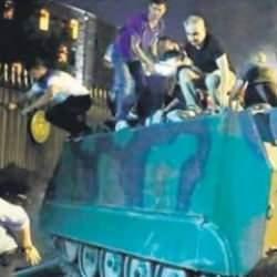 Gazi Konuralp: Tankların &uuml;zerine y&uuml;r&uuml;d&uuml;k