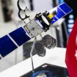Karasal hizmetin zor olduğu köy okulları Türksat ile dünyaya bağlanıyor