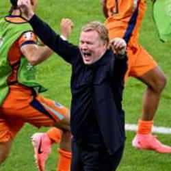 Koeman'dan Türk futbolcuya: Harika bir oyuncu!