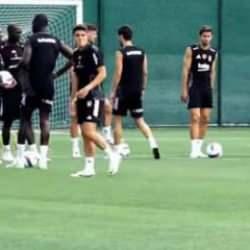 Aboubakar, Masuaku ve Omar Colley takıma katıldı