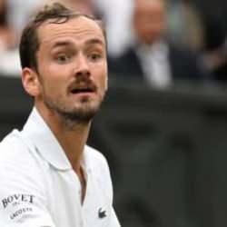 Alcaraz ve Medvedev, Wimbledon'da yarı finale çıktı