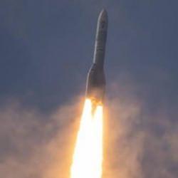 Avrupa Uzay Ajansının yeni roketi ilk kez uzaya fırlatıldı