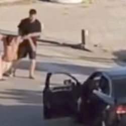 Beykoz'da yol verme kavgasında bir kişiyi d&ouml;ve d&ouml;ve bayılttılar