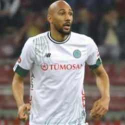 Konyaspor, Steven Nzonzi ile yollarını ayırdı