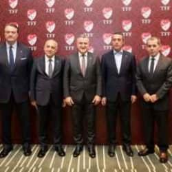 Kulüpler Birliği'nde başkanlık seçimi ertelendi!