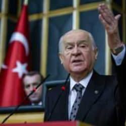 Bahçeli'den 15 Temmuz açıklaması! "Karanlık senaryo hazırlığındakilere" ikazen tavsiye