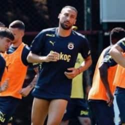 Cenk Tosun, Fenerbahçe ile ilk antrenmanına çıktı